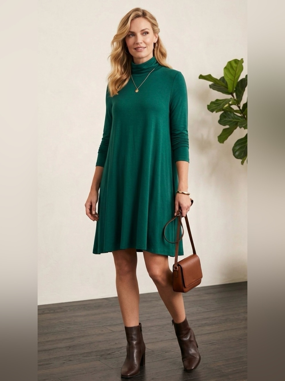 Women’s Turtleneck Swing Dress in Emerald Green Size XL